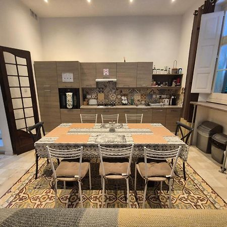 Spacious 4-Bedrooms Townhouse In Tas-Sliema Kültér fotó