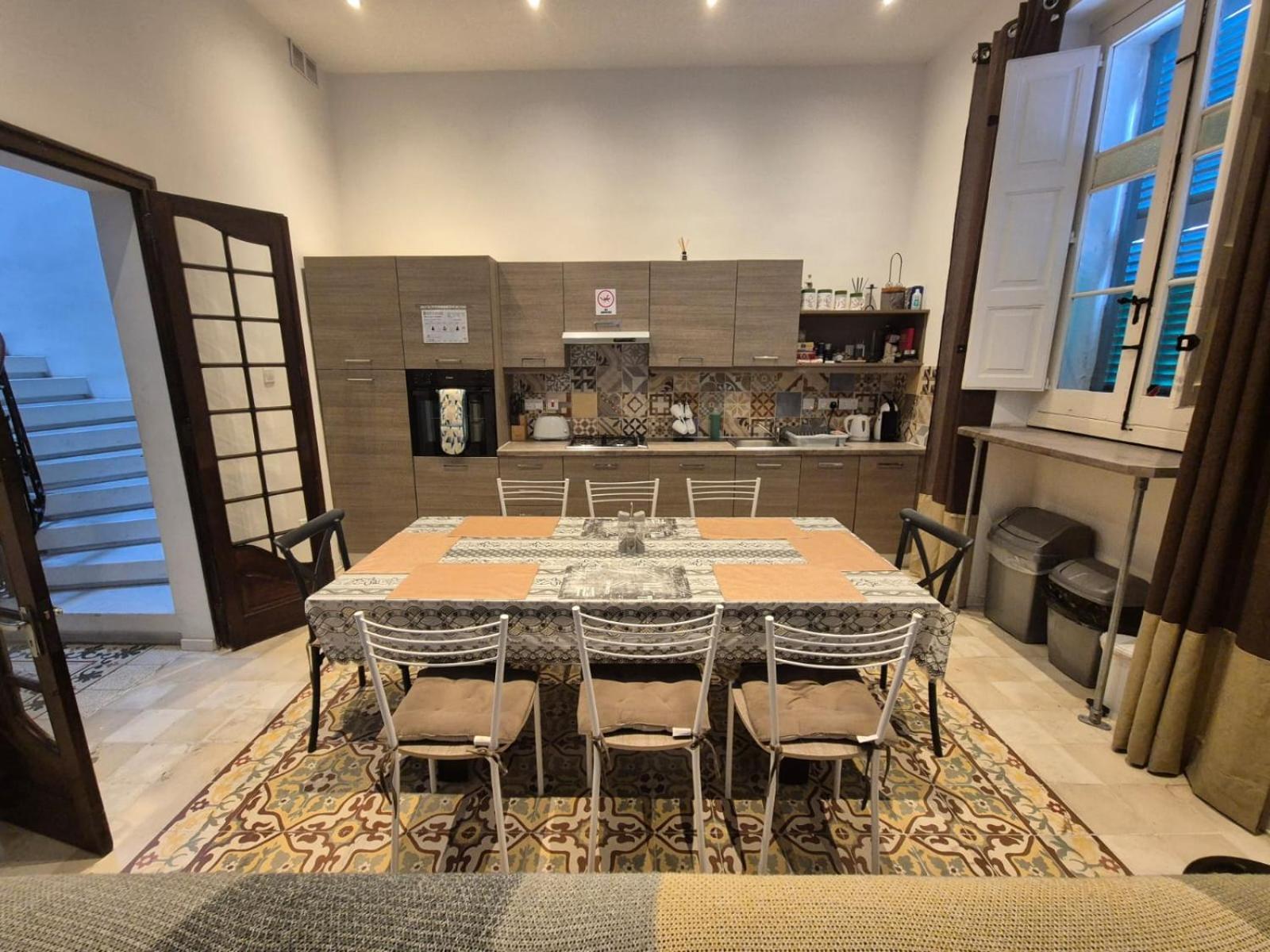 Spacious 4-Bedrooms Townhouse In Tas-Sliema Kültér fotó